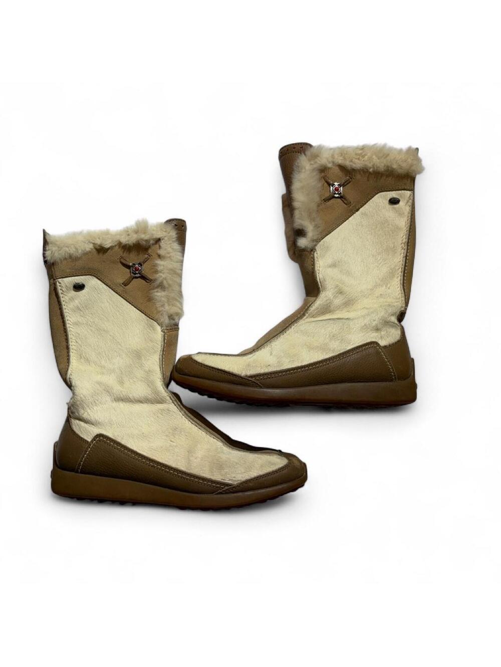 Vintage Tecnica Italy Cowhide Fur Après Ski Boots